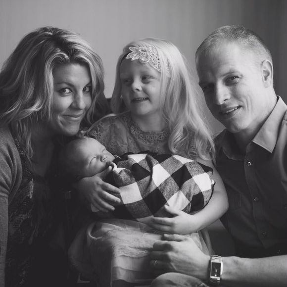 Meet your Posher, Sarah - Picture 1 of 1